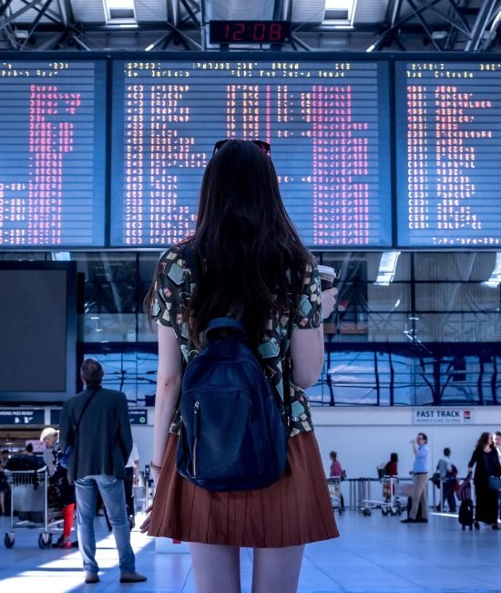 jeshoots-com-airport-2373727_1920